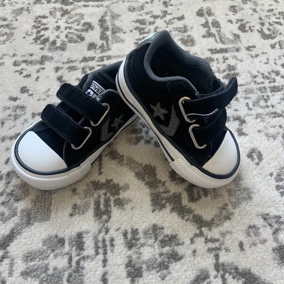 New Converse Suede Toddler Runners NWOT firm - Picture 1 of 6